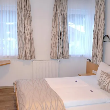 Apart Anna Ischgl Room photo