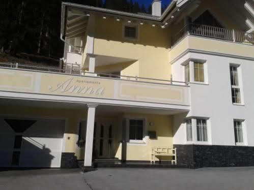 Apart Anna Apartment